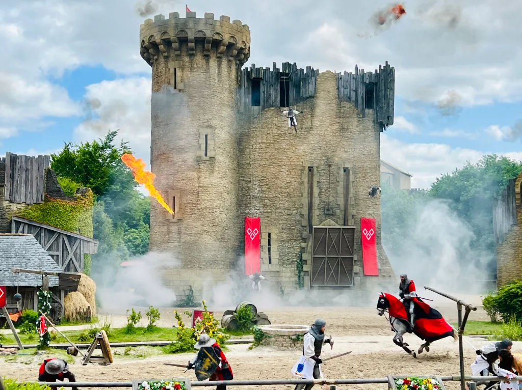 Puy du Fou, Francie – historická podívaná